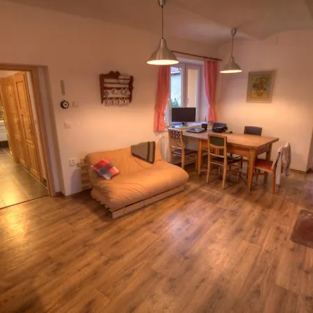 Cozy Rustical House In The Highland Kozli